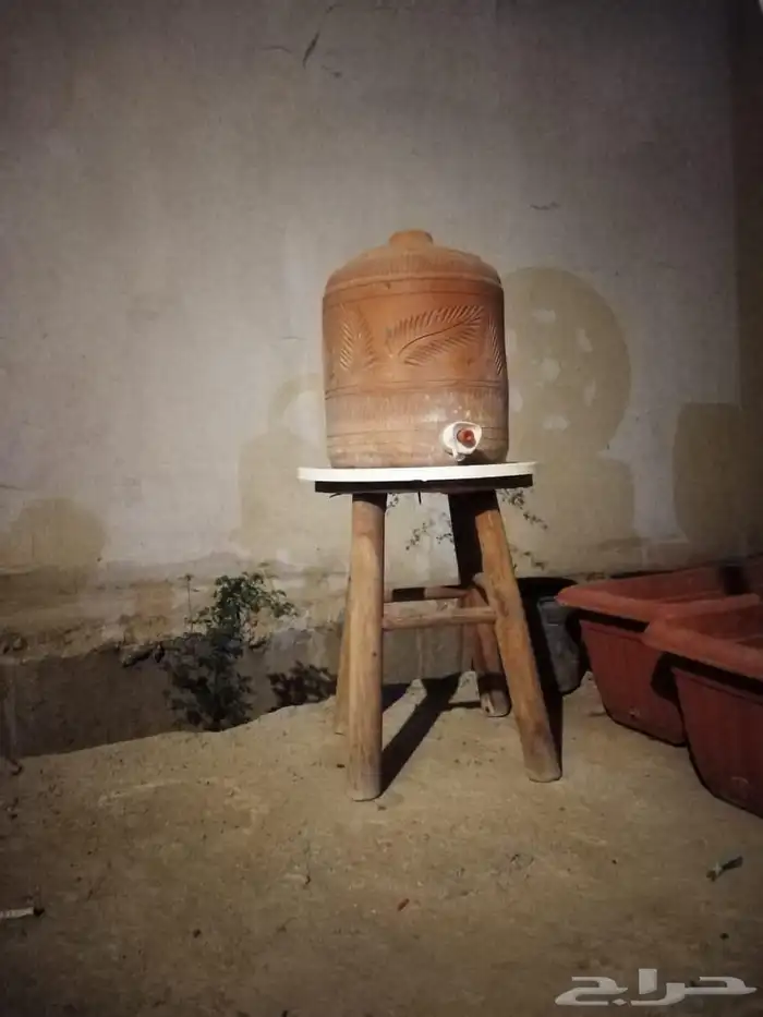 زير فخار مستعمل 5لتر بدون ملاحضات مع الكرسي 1