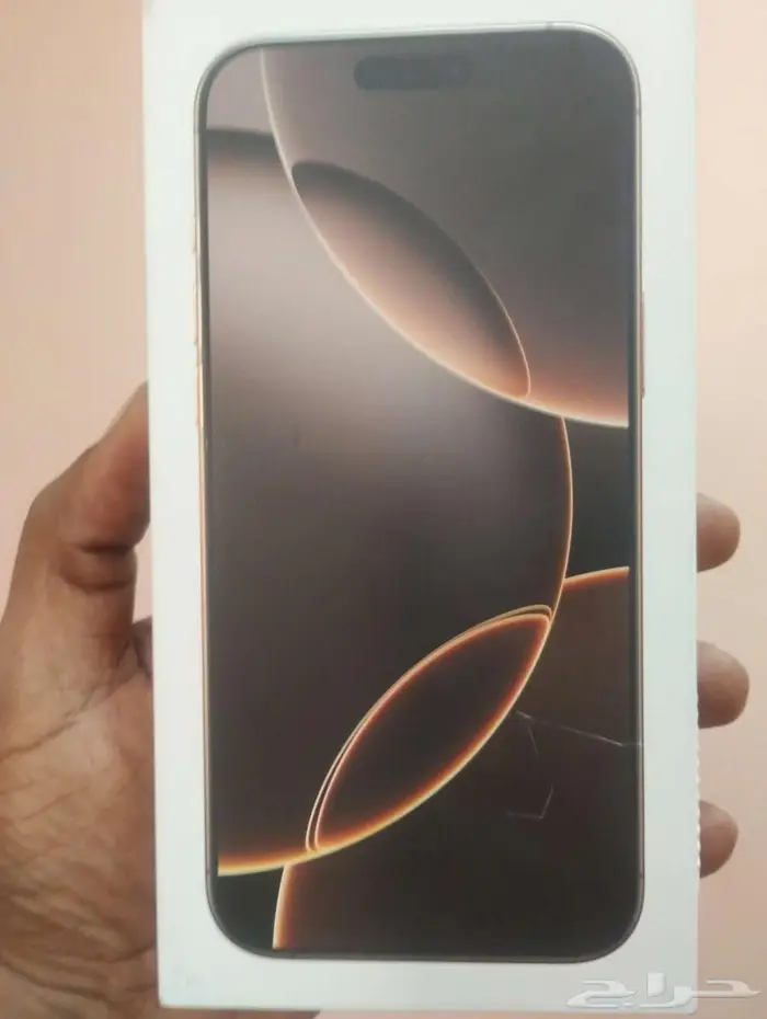 آيفون 16 برو ماكس تم البيع بحمد 1