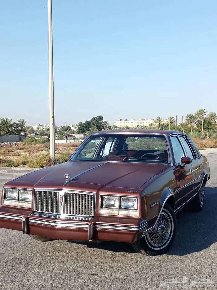 سيارات كلاسيكية نادرة للإيجار والعرض اليوم الوطني 7