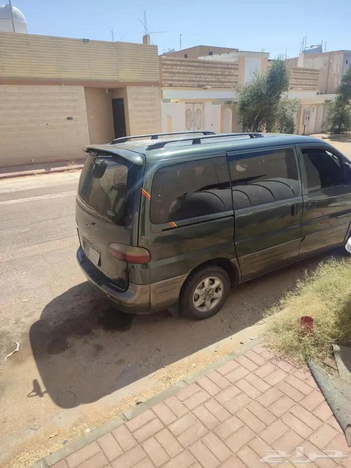 باص هوندي H1 1