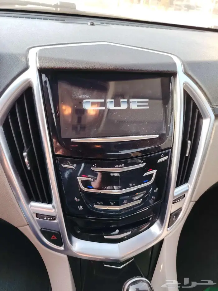 كاديلاك SRX 2013 فل الفل 7