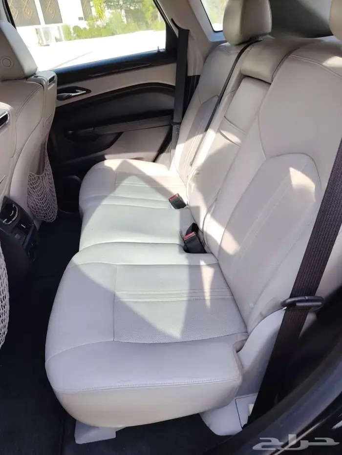 كاديلاك SRX 2013 فل الفل 10