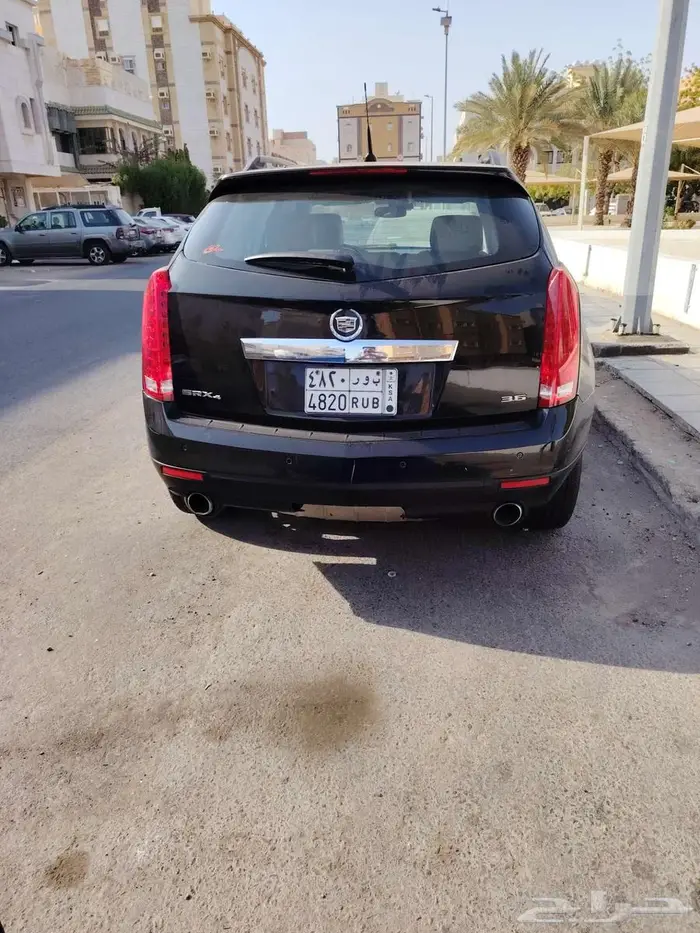 كاديلاك SRX 2013 فل الفل 18