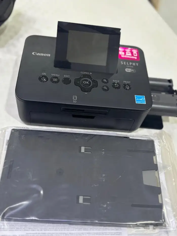 كاميرا كانون D700 مع طابعة صور كانون 11