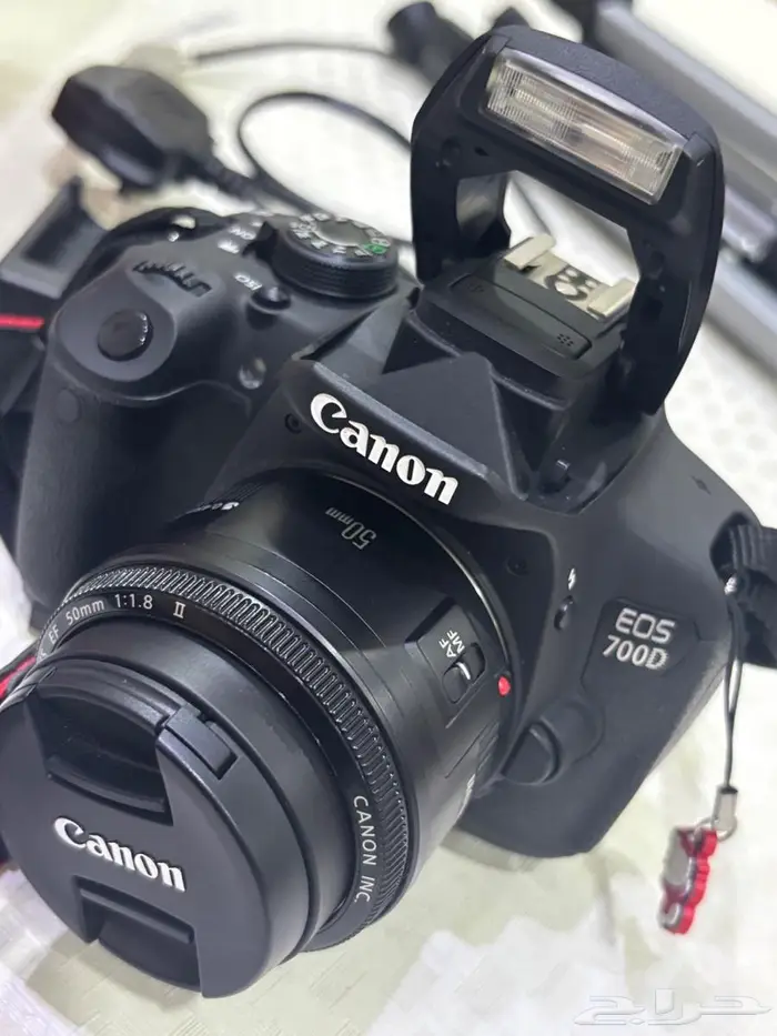 كاميرا كانون D700 مع طابعة صور كانون 0