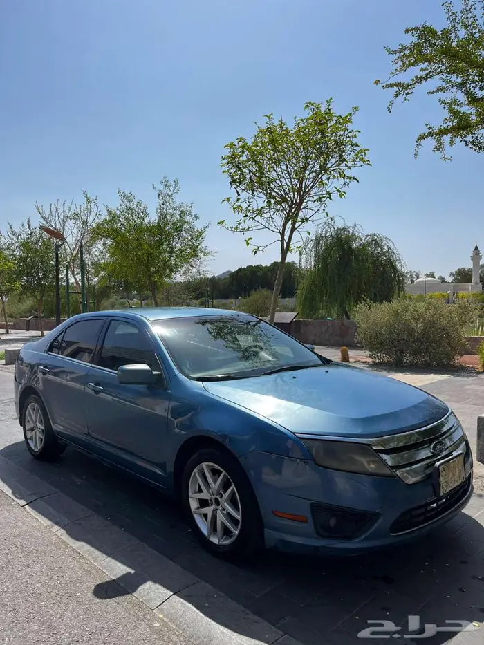 فورد فيوجن 2010 4