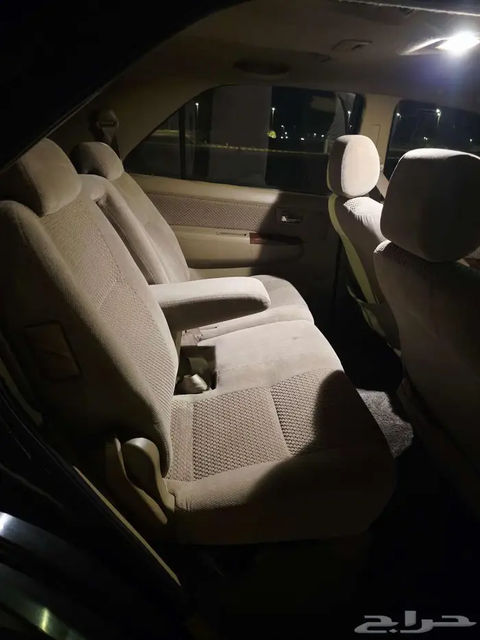 تايوتا فورتشنر م 2011 اربع سلندر بدون دبل 25