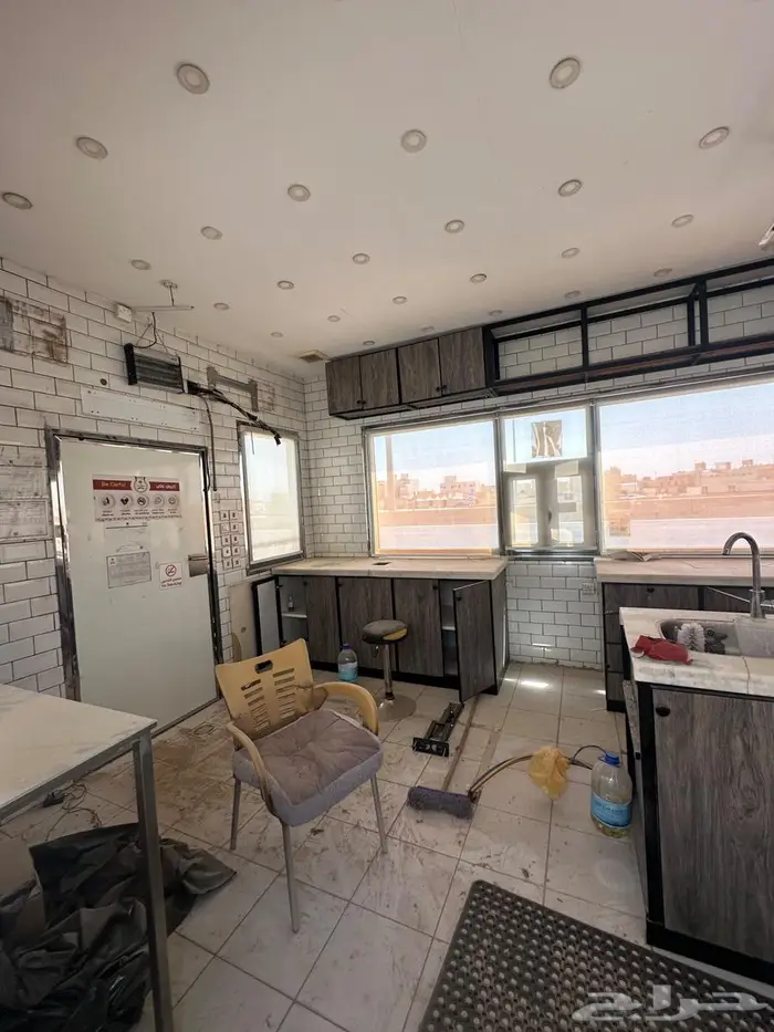 مبنى كوفي شوب للبيع 2