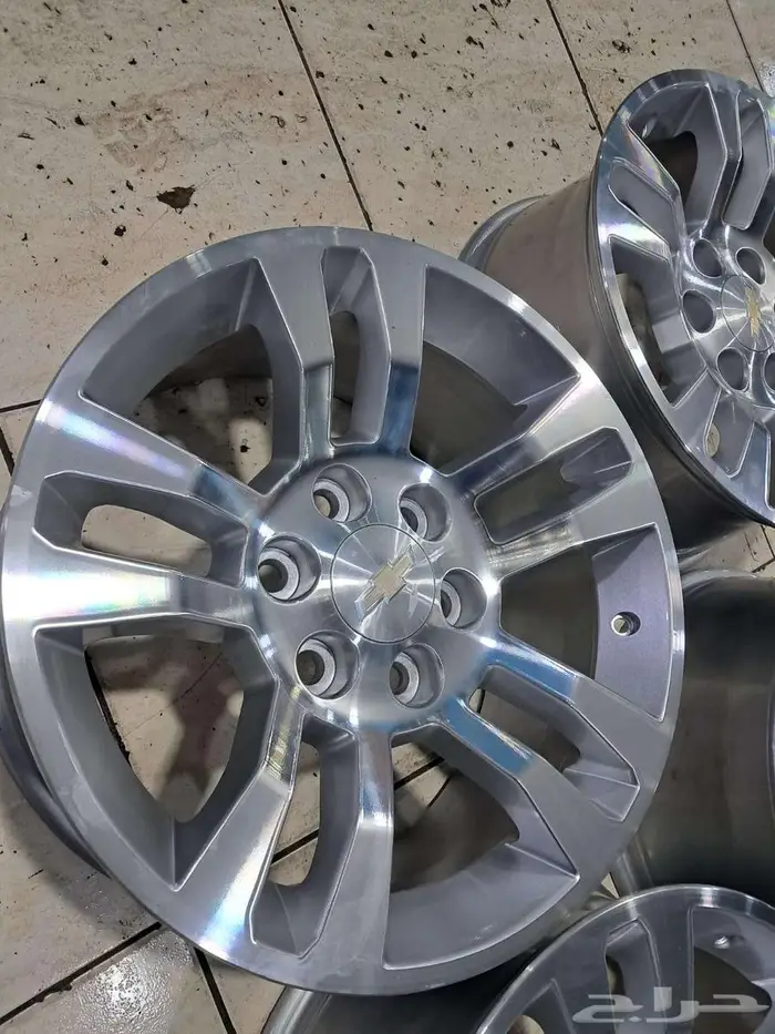 طقم جنوط تاهو 2016 لامقاس 18اصلية وكالة 1