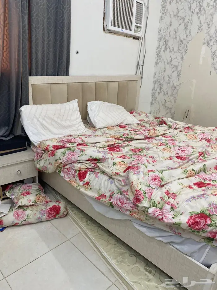 غرفه نوم للبيع 1