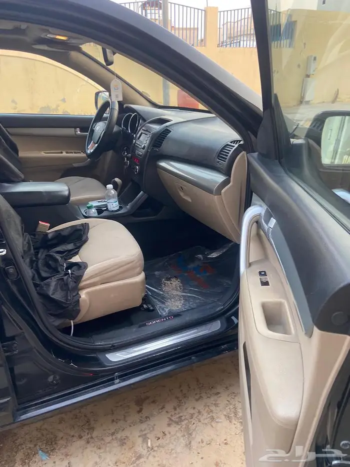 كيا سورنتو 2012 7