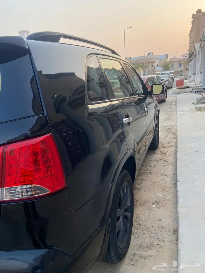 كيا سورنتو 2012 8