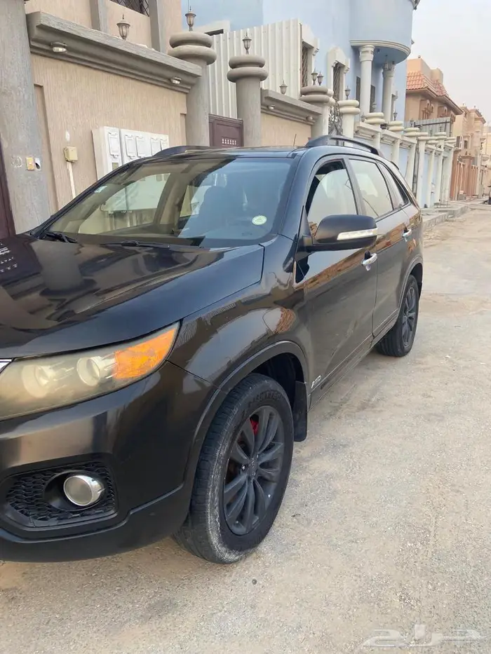 كيا سورنتو 2012 3