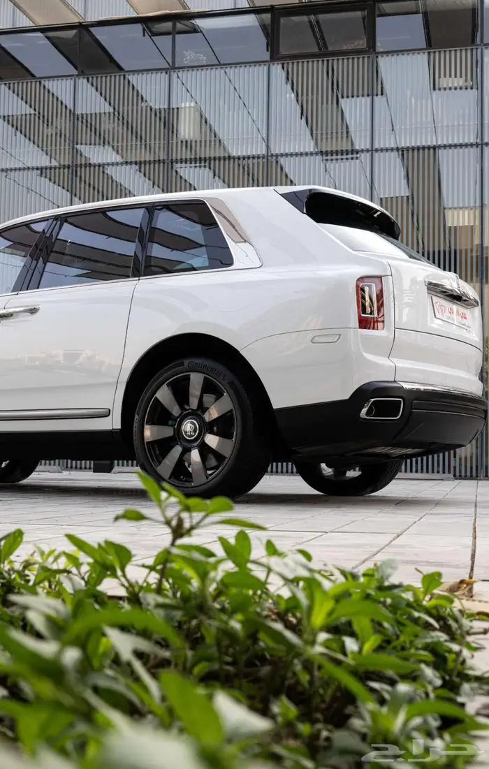 روز رايز كولينان للايجار 4