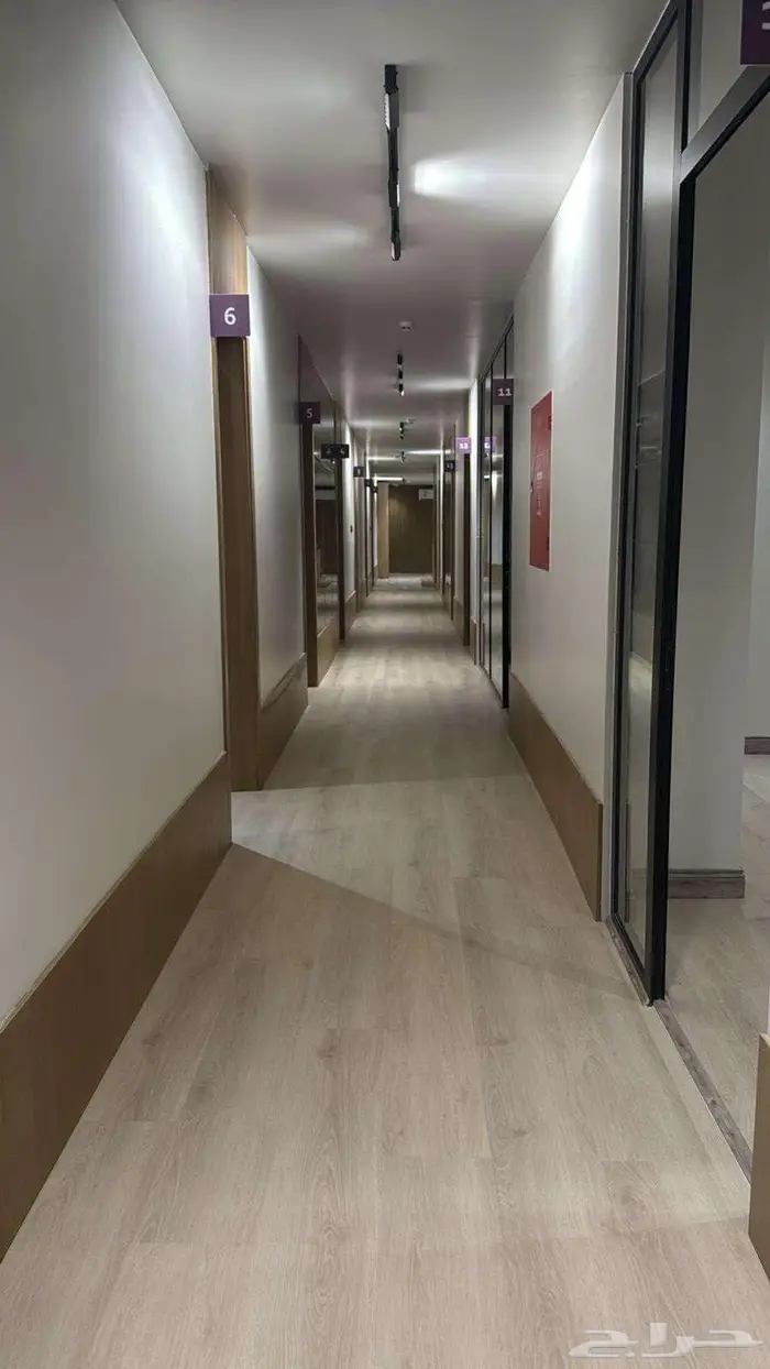 للايجار مكاتب جديدة مجهزة طريق انس بن مالك بجوار محطة المترو 4