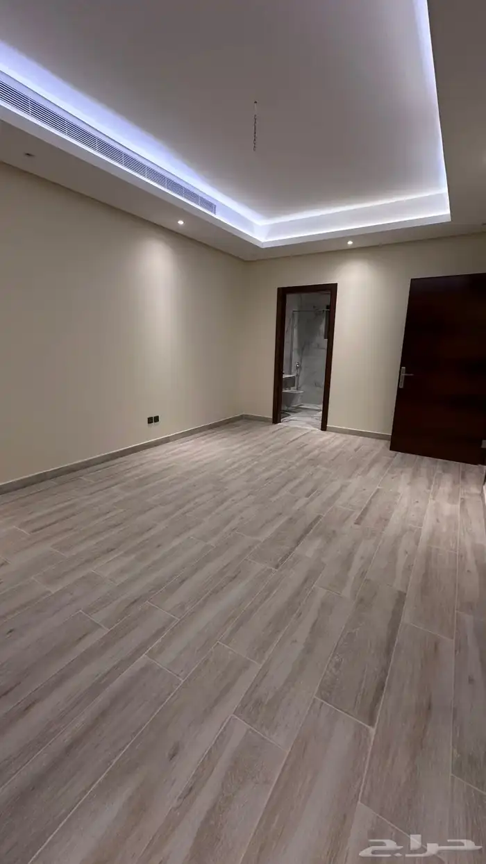 شقه فاخره بحي الشاطىء للايجار 10