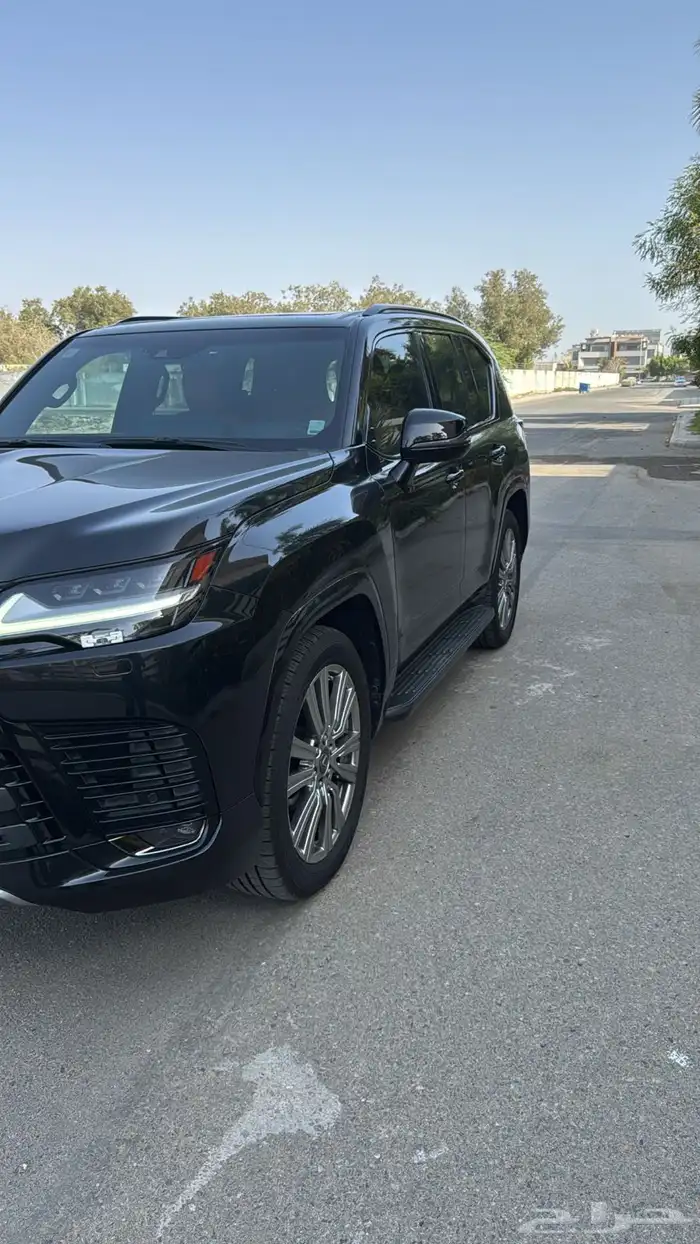 لكزس VIP بلاك اديشن مخزن 2022 تم البيع مباع 1