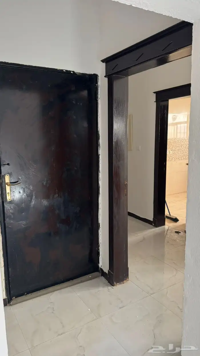 شقة للإيجار حي لبن 11