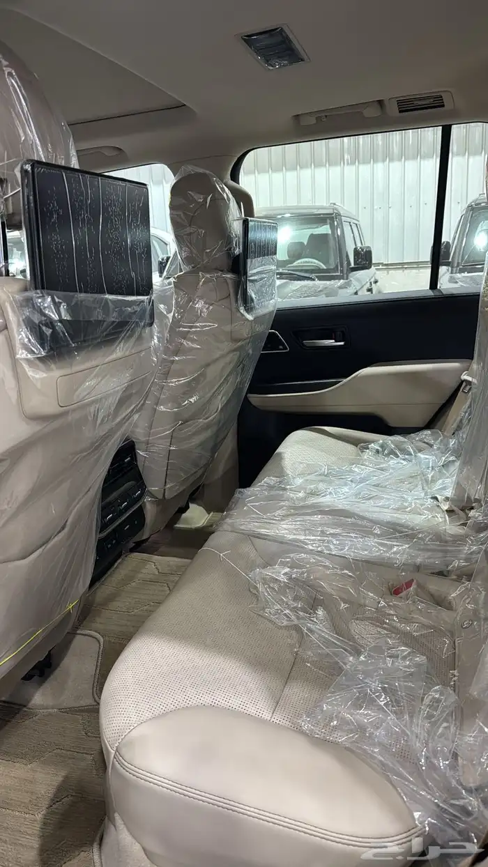لاندكروزر- VXR - داخل بيج - خليجي - 2025 7