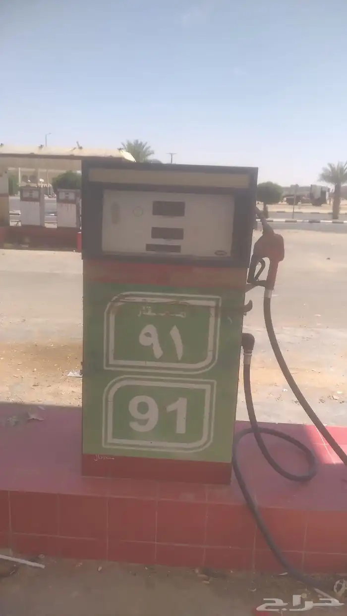 عدد ثمان طرمبات بحالة ممتازة الموقع ساجر 4