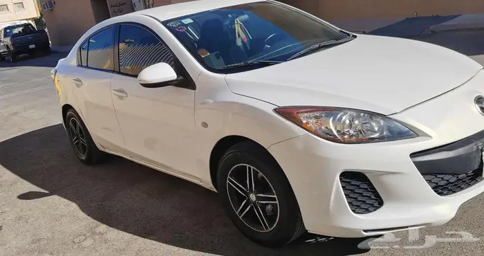 مازدا 3 سيدان 2012 3