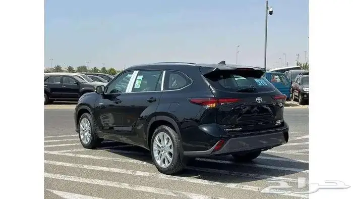 تويوتا -هايلاندر- لميتد- فل- هايبرد اسود - 2025-بطاقه 9