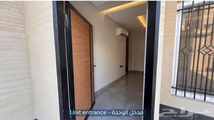 دور ارضي للإيجار   حي النرجس 4