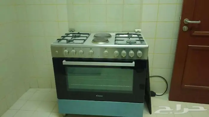 للبيع اثاث منوع 3