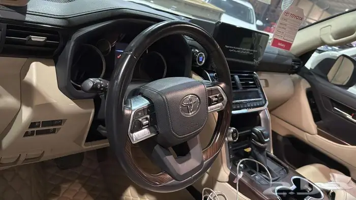 لاندكروزر جي اكس ار 4 موديل 2023 2