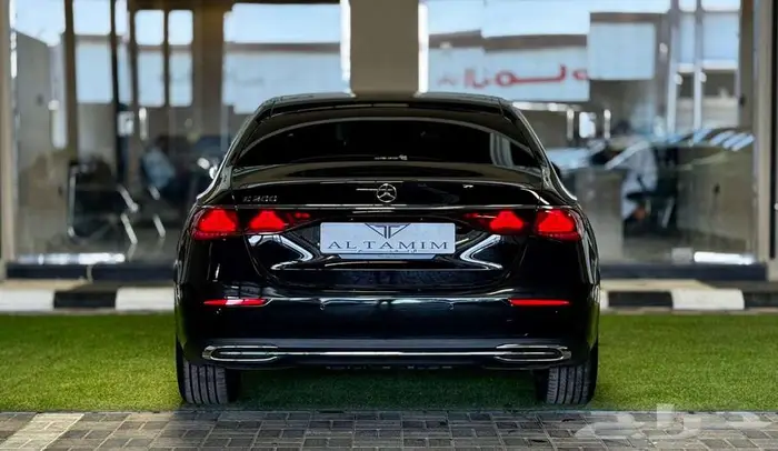 مرسيدي E200 موديل 2025 وارد كوريا للبيع كاش او تمويل 3