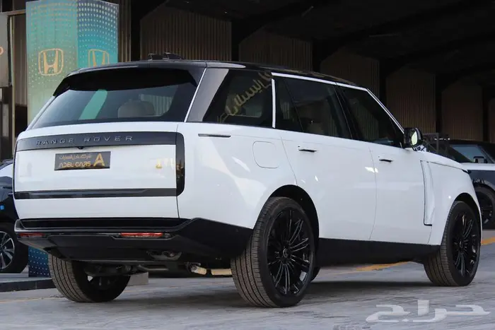 رينج روفر أوتوبيوغرافي لونق 2025 مواصفات خليجي ضمان 10 سنوات 3