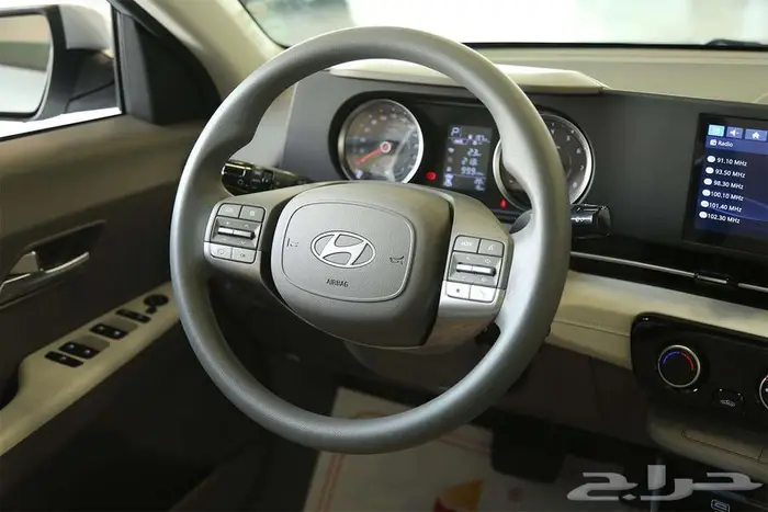 هيونداي اكسنت 2026 متوفرة الآن لدى صالح للسيارات 18