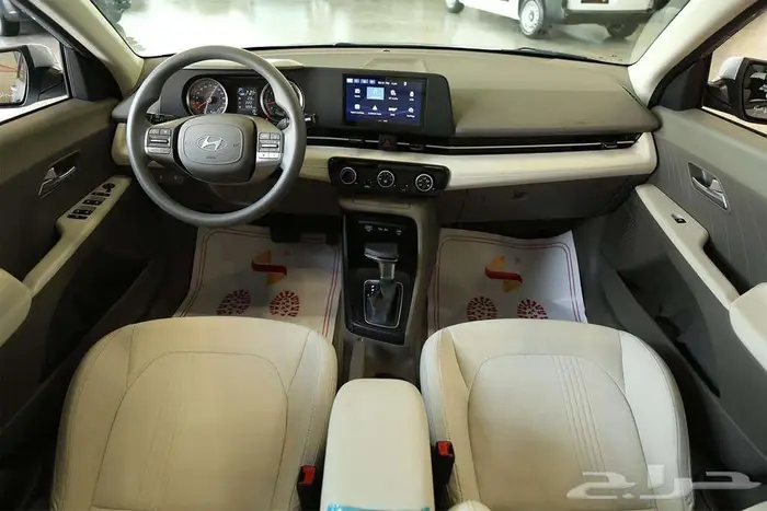 هيونداي اكسنت 2026 متوفرة الآن لدى صالح للسيارات 22