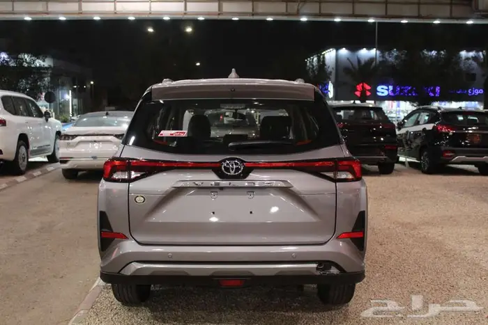 تويوتا فيلوز 1.5 GLX بنزين 2025 4