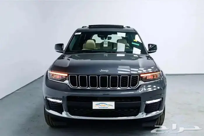 جيب شيروكي ليميتد 3.6 2023 4