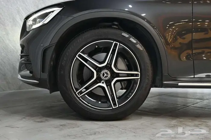 مرسيدس GLC300 2023 وارد كوريا 5