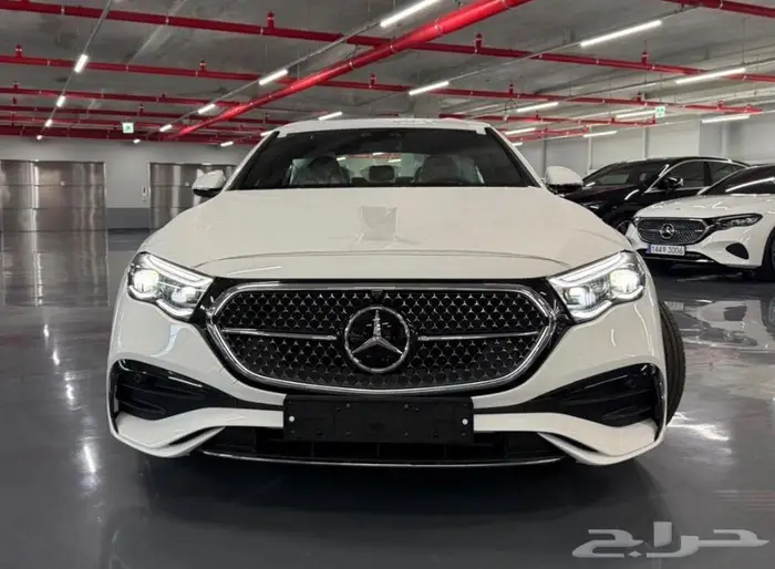 مرسيدس E300 AMG 2025 اصفار متوفر الوان عرض جديد على السعر 15