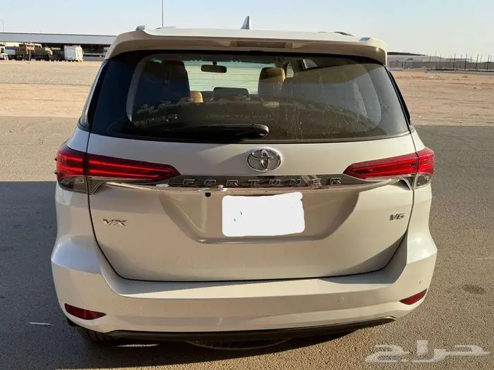 تويوتا فورتشنر VX1 دبل بنزين موديل 2023 ممشى 47000 5