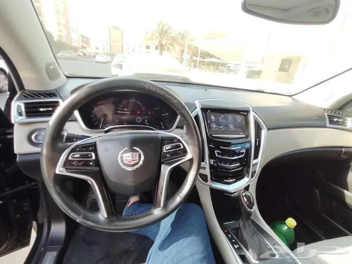 كاديلاك SRX 2013 فل الفل 1
