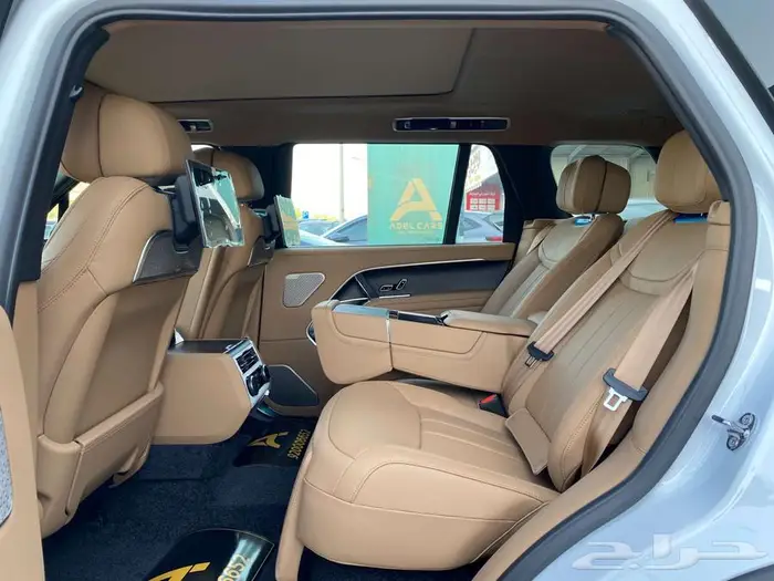 رينج روفر أوتوبيوغرافي لونق 2025 مواصفات خليجي ضمان 10 سنوات 11