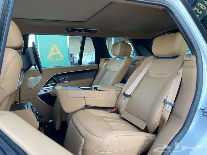 رينج روفر أوتوبيوغرافي لونق 2025 مواصفات خليجي ضمان 10 سنوات 10