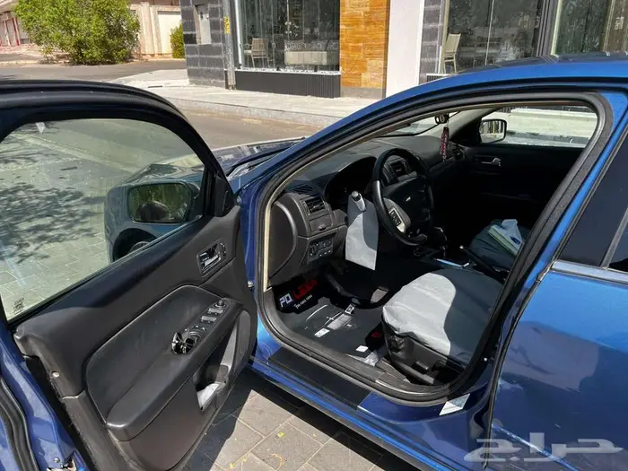 فورد فيوجن 2010 24