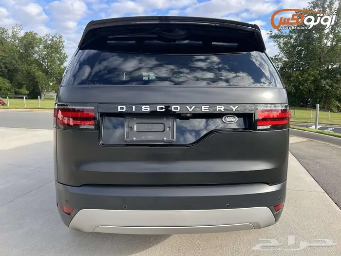 2023 لاند روفر ديسكفري S 2