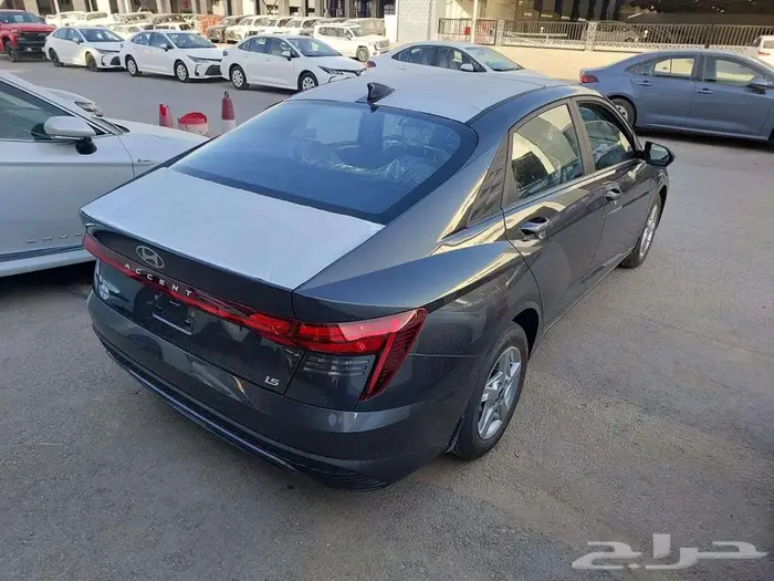 هيونداى - اكسنت 8
