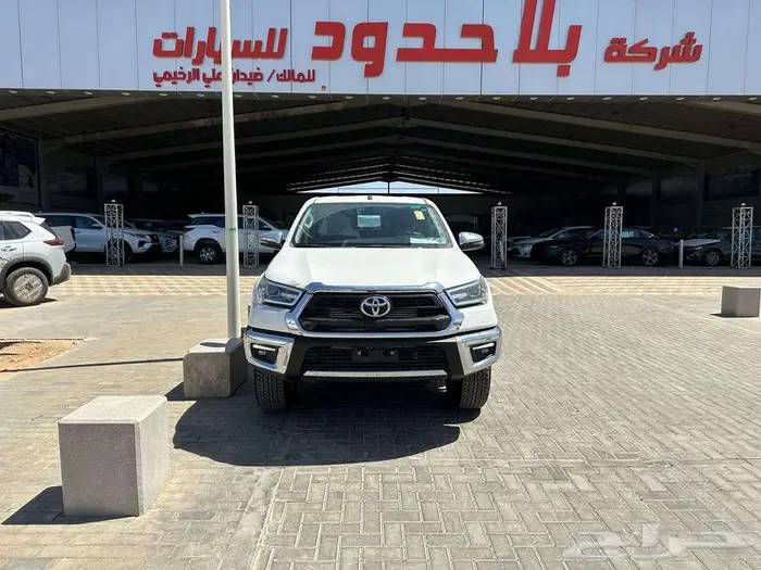 تويوتا هايلوكس S GLX ديزل 2025 اقساط بنوك وشركات. 4