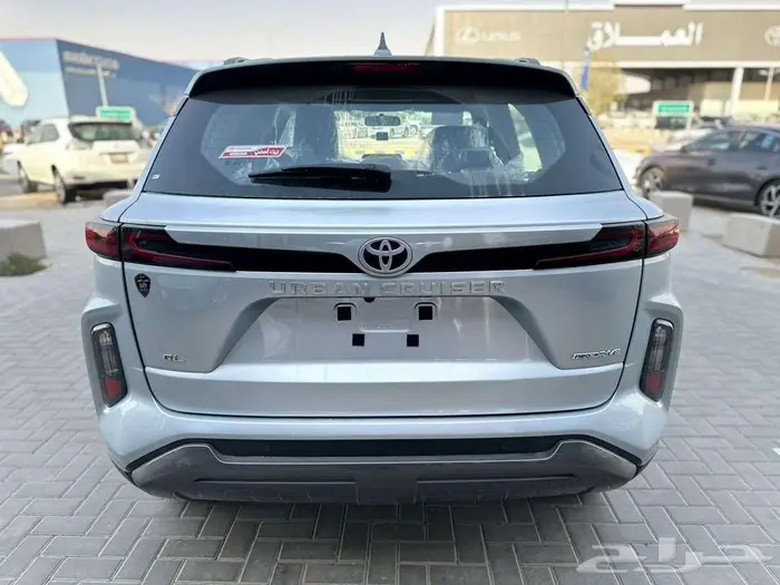 تويوتا اوربان كروز 2026- ستاندر - وفل كامل - عروض الاقساط 7