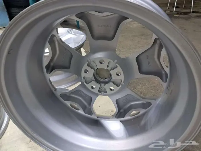 طقم جنوط فورد تورس مقاس 19 2