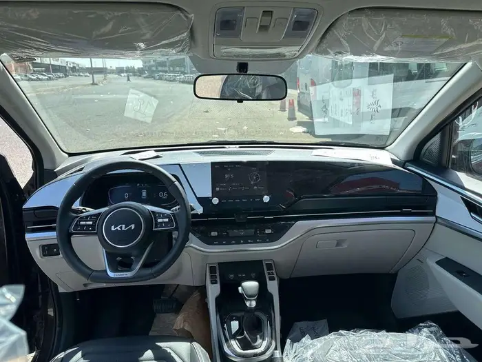 كيا كارينز فل كامل 7راكب موديل 2023 أقساط او كاش 2