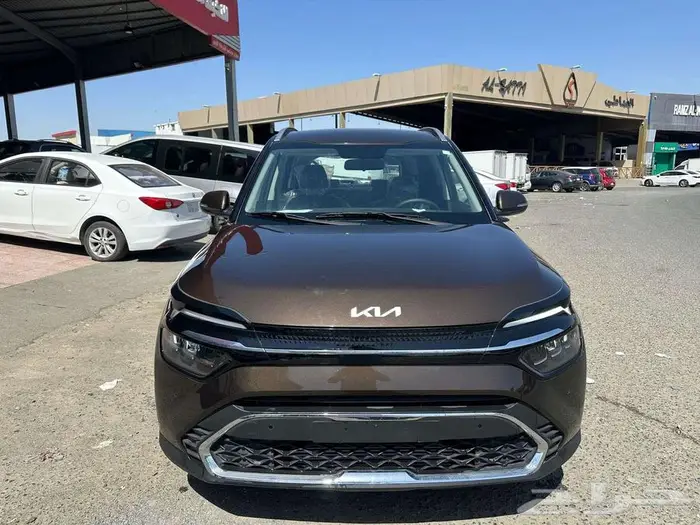 كيا كارينز فل كامل 7راكب موديل 2023 أقساط او كاش 9