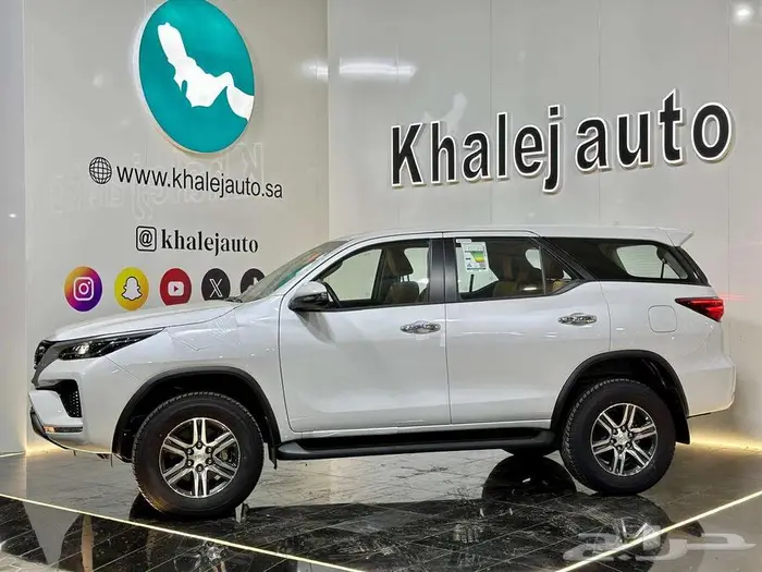 تويوتا فورتشنير بنزين بدون دبل 2025 عرض الراجحى 4